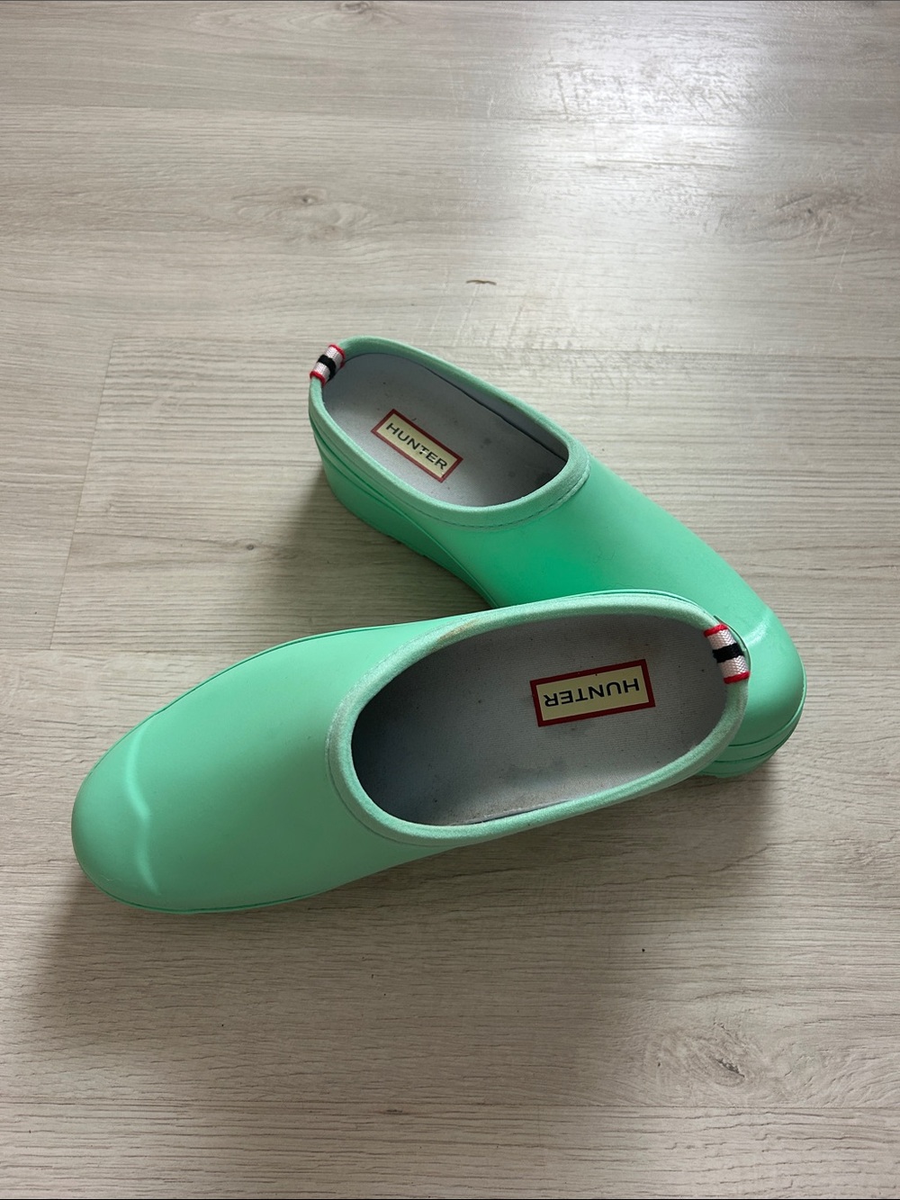 Hunter Original Play Clog in “Wild Mint”